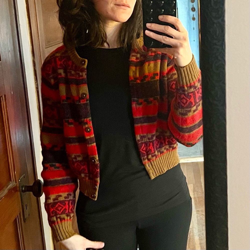 True Vintage 100% Laine Wool Pattern Cardigan - Made in Italy - Size Medium